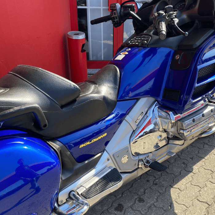 https://motodiana.com//public/uploads/17%2626_MotosUsadas/Elementos_Graficos/06-24-TJHONDAGL1800/07.png