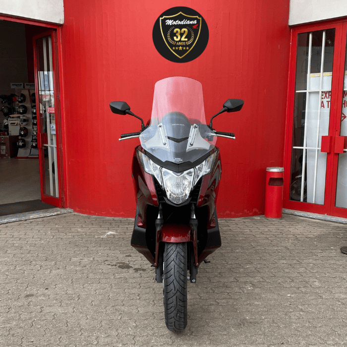 https://motodiana.com//public/uploads/17%2626_MotosUsadas/Elementos_Graficos/09-MT-66%20HONDANC700INTEGRA/02.png