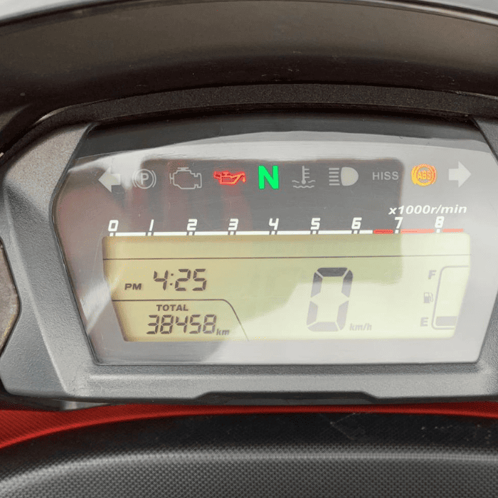 https://motodiana.com//public/uploads/17%2626_MotosUsadas/Elementos_Graficos/09-MT-66%20HONDANC700INTEGRA/05.png