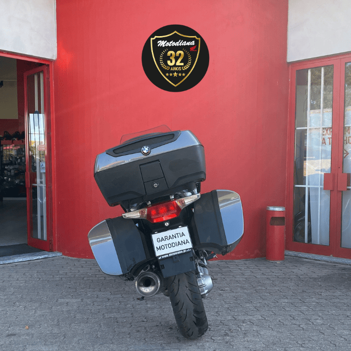 https://motodiana.com//public/uploads/17%2626_MotosUsadas/Elementos_Graficos/13-NV-71BMWR1200RT/04.png