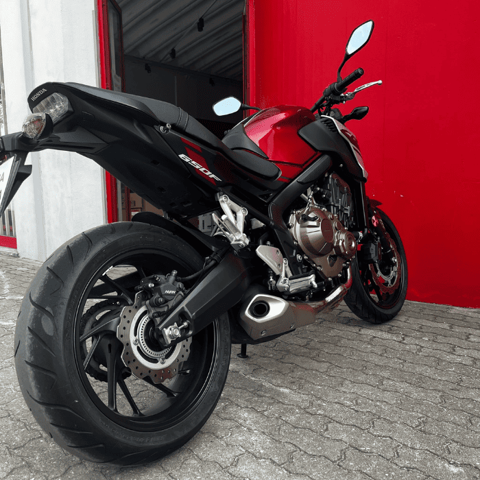 https://motodiana.com//public/uploads/17%2626_MotosUsadas/Elementos_Graficos/18-VJ-98HONDACB650FA/06.png