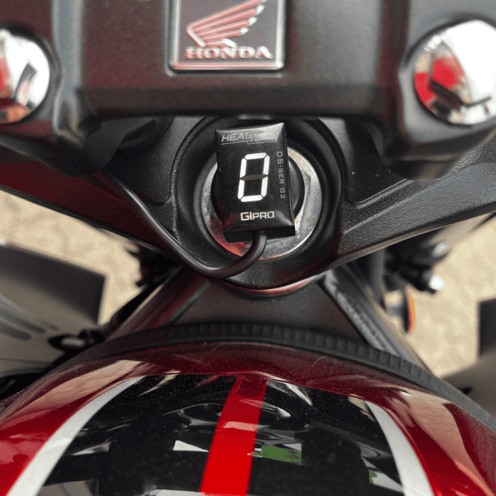 https://motodiana.com//public/uploads/17%2626_MotosUsadas/Elementos_Graficos/18-VJ-98HONDACB650FA/07.png