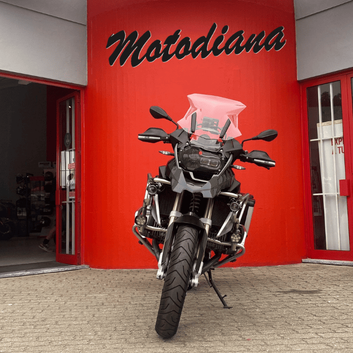 https://motodiana.com//public/uploads/17%2626_MotosUsadas/Elementos_Graficos/19-OS-56%20BMW%20R1200%20GS/04.png