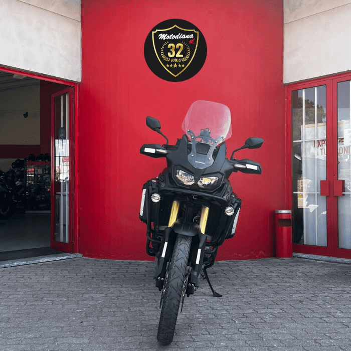https://motodiana.com//public/uploads/17%2626_MotosUsadas/Elementos_Graficos/28-TG-54%20HONDAAFRICATWINDCT/02.png