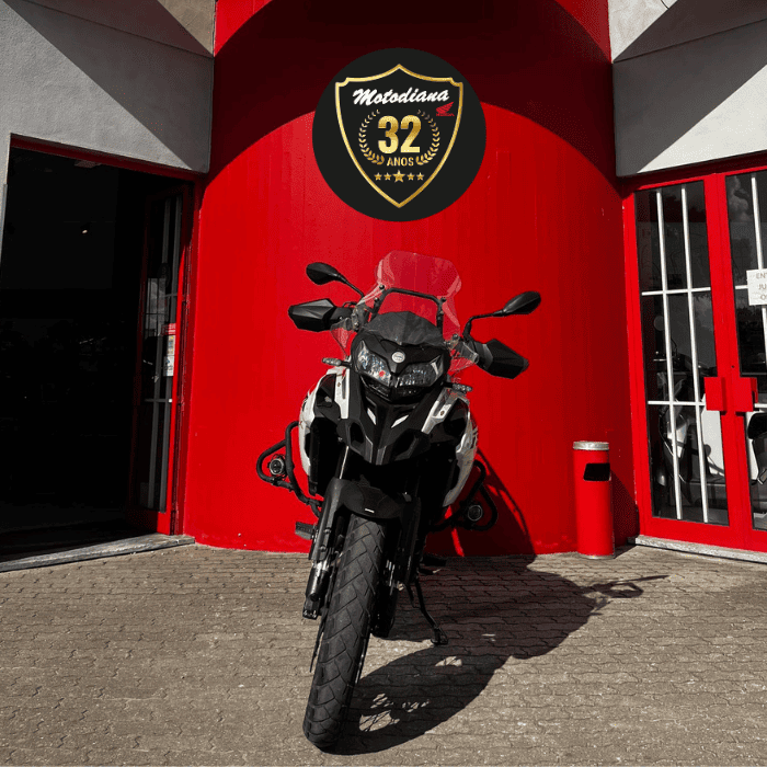 https://motodiana.com//public/uploads/17%2626_MotosUsadas/Elementos_Graficos/32-VQ-85%20BENELLI_TRK%20_502X/02.png