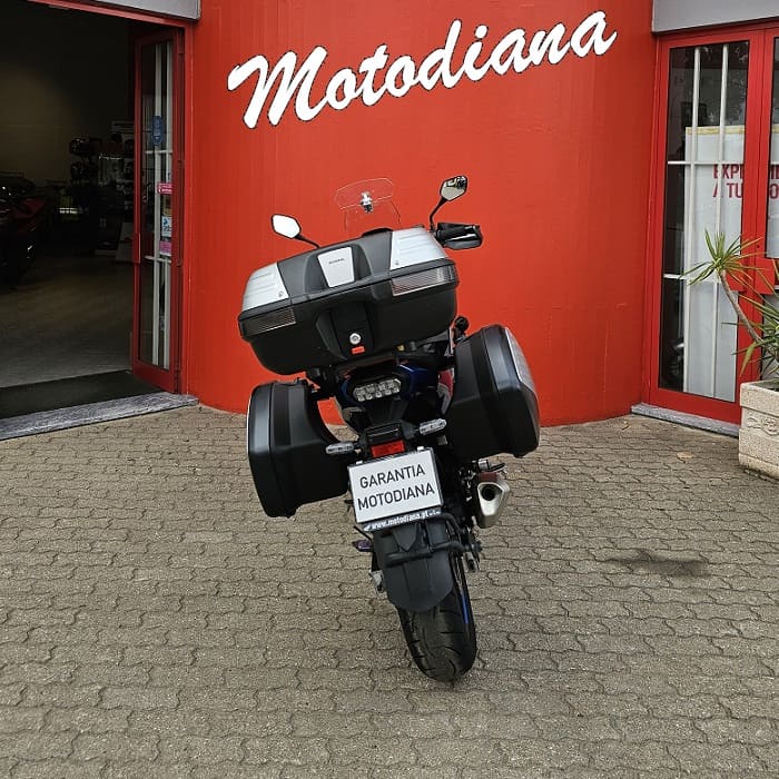 https://motodiana.com//public/uploads/17%2626_MotosUsadas/Elementos_Graficos/33-ZA-58HONDANC750XABS/04.jpg