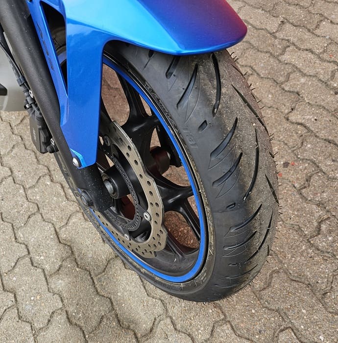https://motodiana.com//public/uploads/17%2626_MotosUsadas/Elementos_Graficos/33-ZA-58HONDANC750XABS/06.jpg