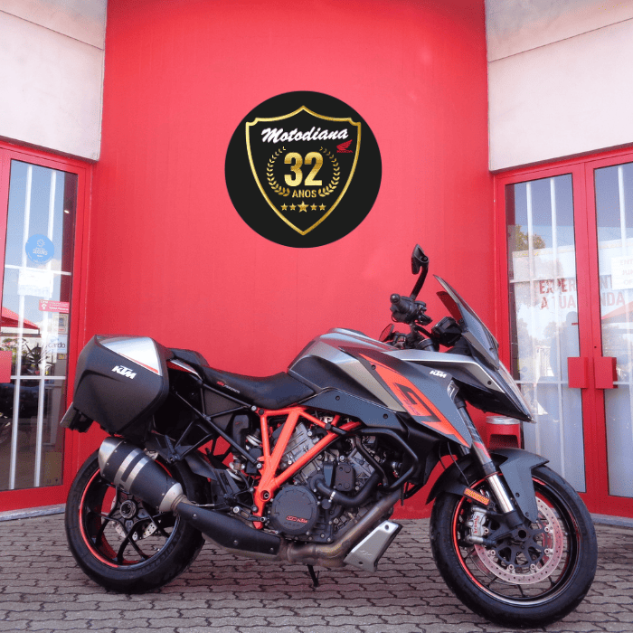 https://motodiana.com//public/uploads/17%2626_MotosUsadas/Elementos_Graficos/36-SM-56%20KTM%20SUPERDUKE%201290/03.png