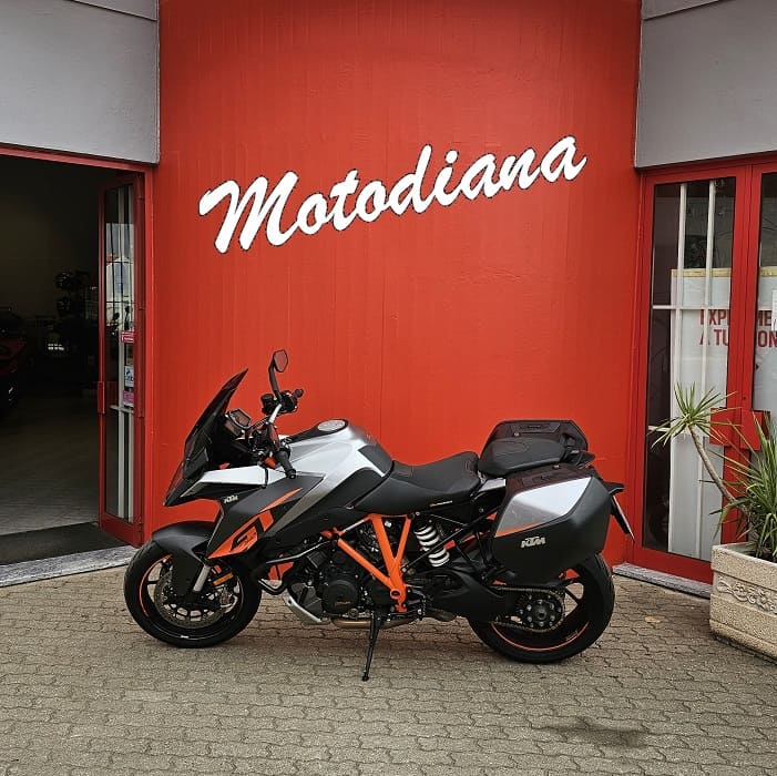 https://motodiana.com//public/uploads/17%2626_MotosUsadas/Elementos_Graficos/36-SM-56KTMSUPERDUKE1300/20261006_094507.jpg