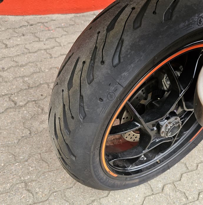 https://motodiana.com//public/uploads/17%2626_MotosUsadas/Elementos_Graficos/36-SM-56KTMSUPERDUKE1300/20261006_094648.jpg