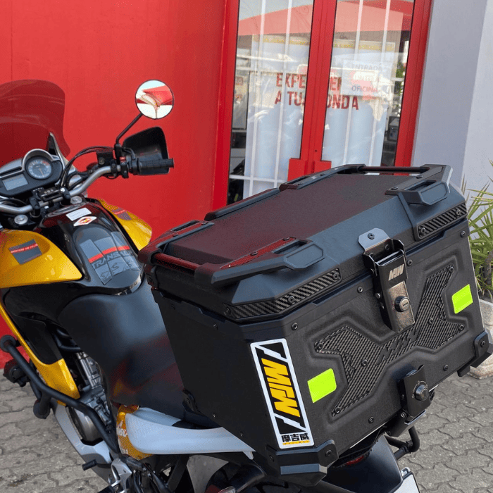 https://motodiana.com//public/uploads/17%2626_MotosUsadas/Elementos_Graficos/42-HI-24HONDAXL700TRANSALP/07.png