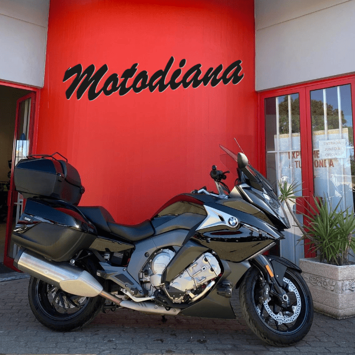 https://motodiana.com//public/uploads/17%2626_MotosUsadas/Elementos_Graficos/44-TQ-89BMWK1600GTL/04.png