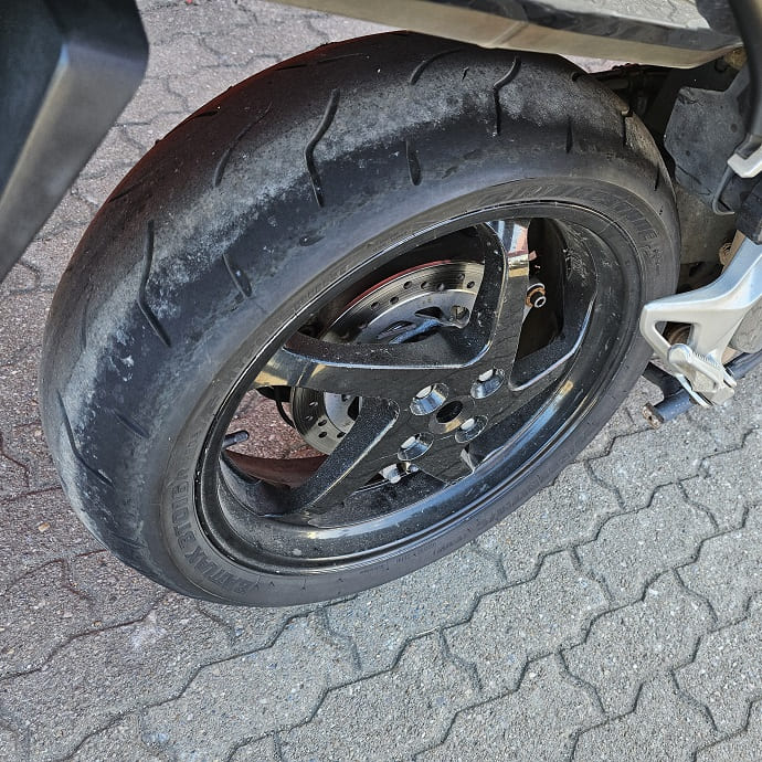 https://motodiana.com//public/uploads/17%2626_MotosUsadas/Elementos_Graficos/48-88-STHONDAVFR800/20261027_092218.jpg