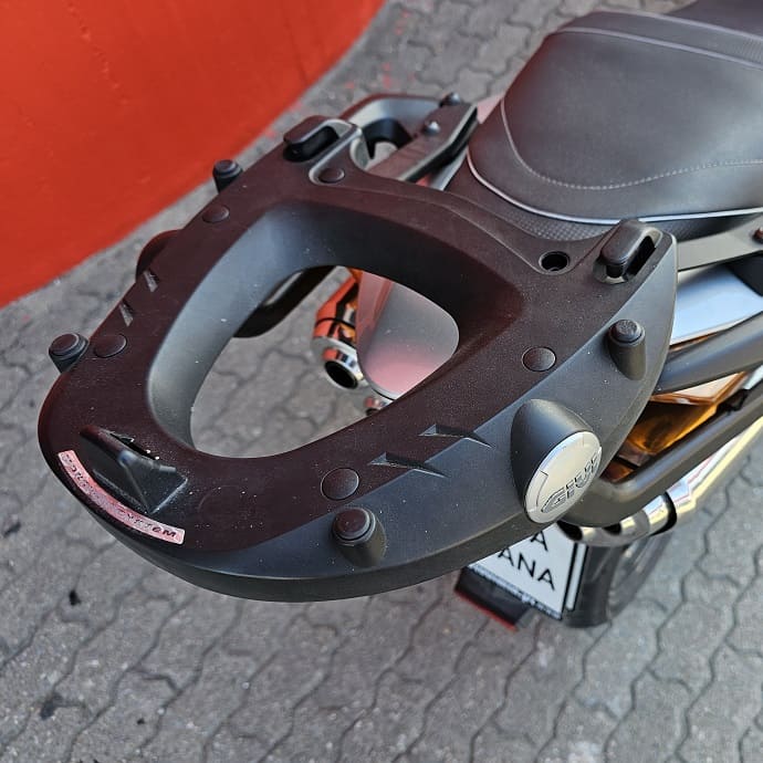 https://motodiana.com//public/uploads/17%2626_MotosUsadas/Elementos_Graficos/48-88-STHONDAVFR800/20261027_092244.jpg