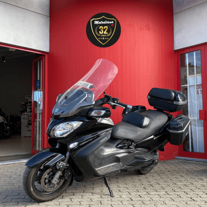 SUZUKI BURGMAN 650