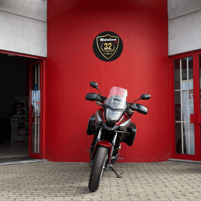 https://motodiana.com//public/uploads/17%2626_MotosUsadas/Elementos_Graficos/62-VJ-34HONDANC750X/03.png