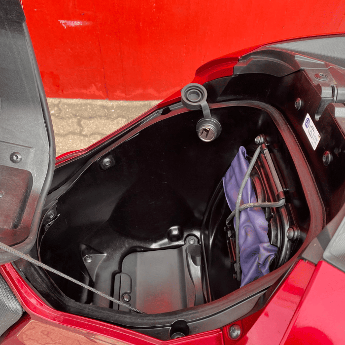 https://motodiana.com//public/uploads/17%2626_MotosUsadas/Elementos_Graficos/62-VJ-34HONDANC750X/10.png