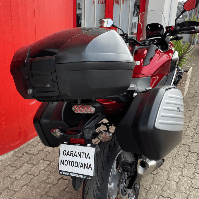 https://motodiana.com//public/uploads/17%2626_MotosUsadas/Elementos_Graficos/62-VJ-34HONDANC750X/12.png