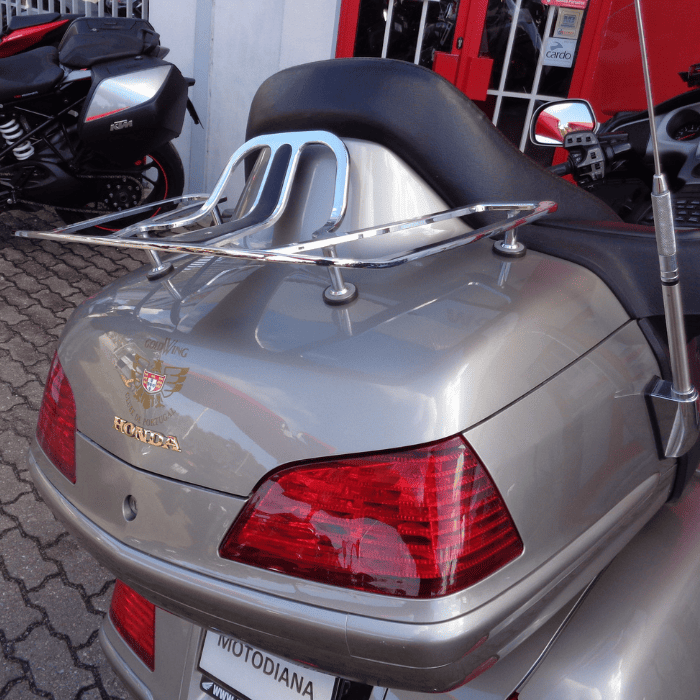 https://motodiana.com//public/uploads/17%2626_MotosUsadas/Elementos_Graficos/68-47-TZ%20HONDA%20GL1800/11.png