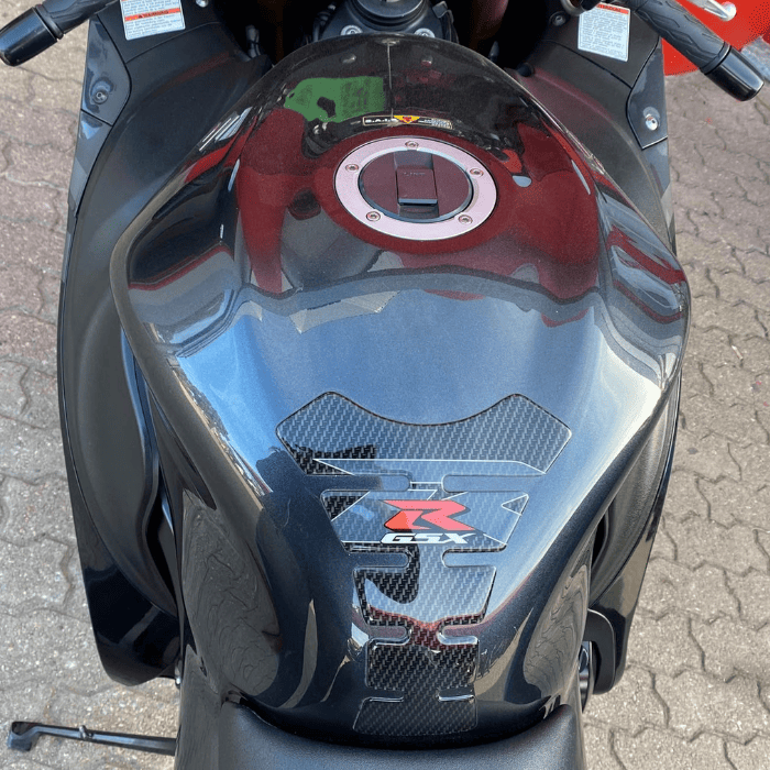 https://motodiana.com//public/uploads/17%2626_MotosUsadas/Elementos_Graficos/80-FQ-59SUZUKIGSX1300RHAYABUSA/09.png