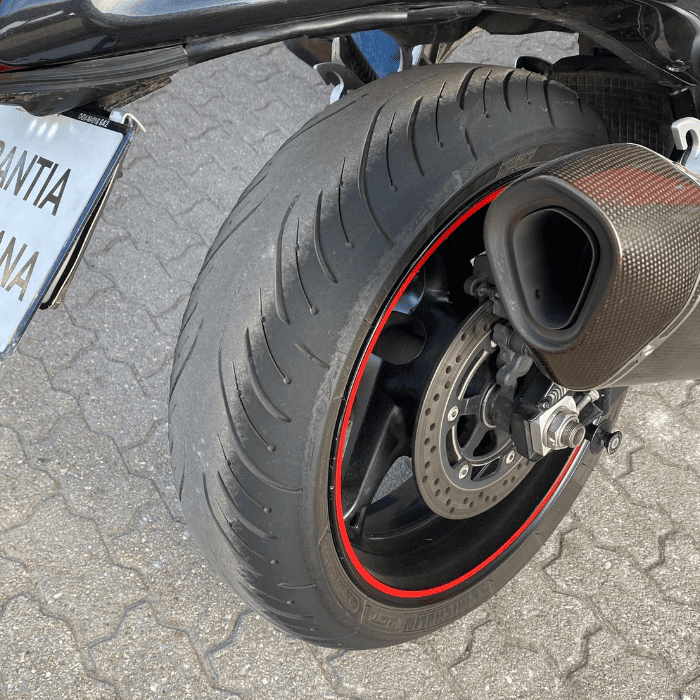 https://motodiana.com//public/uploads/17%2626_MotosUsadas/Elementos_Graficos/80-FQ-59SUZUKIGSX1300RHAYABUSA/14.png