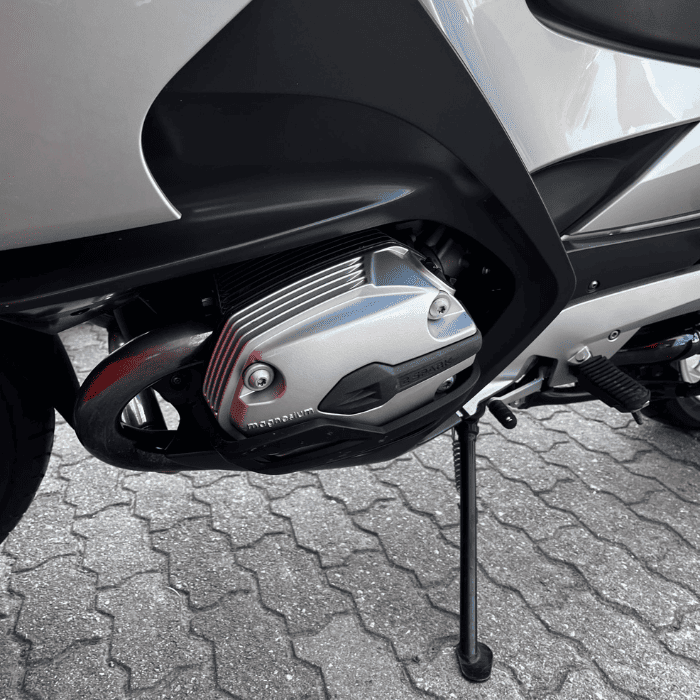 https://motodiana.com//public/uploads/17%2626_MotosUsadas/Elementos_Graficos/82-EA-63BMWR1200RT/06.png