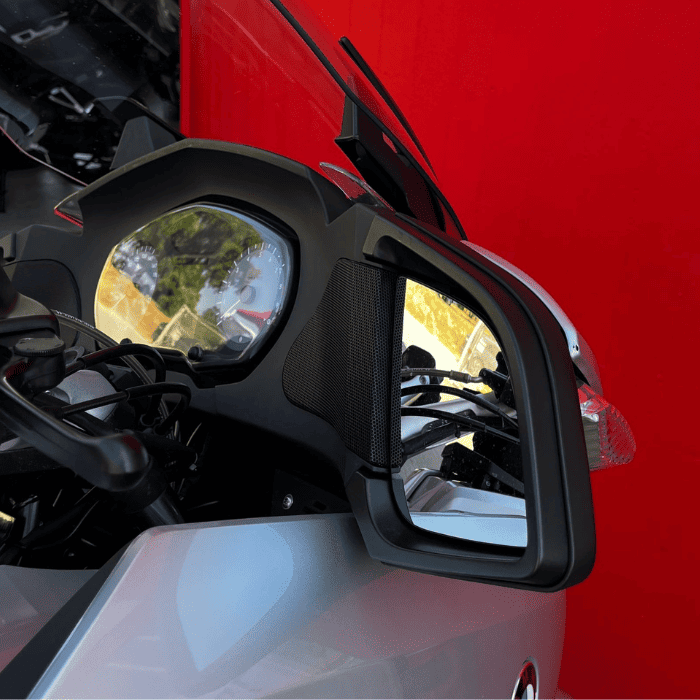 https://motodiana.com//public/uploads/17%2626_MotosUsadas/Elementos_Graficos/82-EA-63BMWR1200RT/11.png