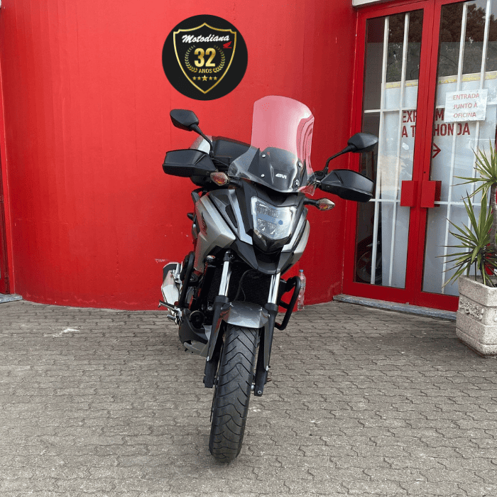 https://motodiana.com//public/uploads/17%2626_MotosUsadas/Elementos_Graficos/82-SX-32%20HONDANC750XABS/03.png