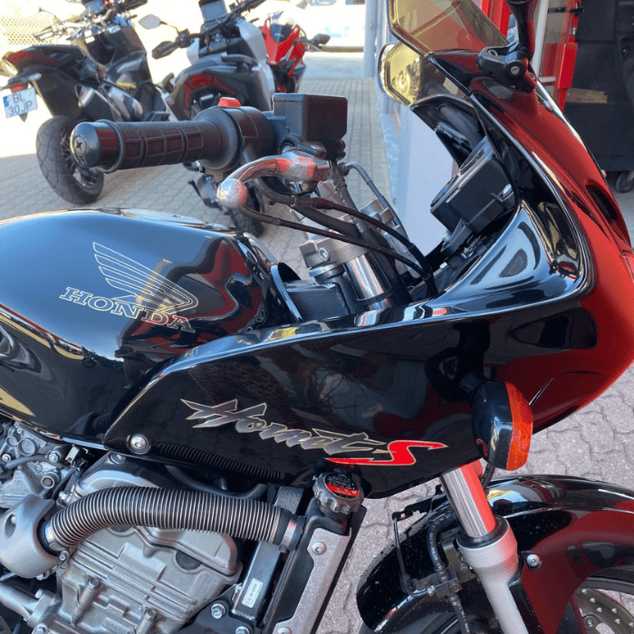 https://motodiana.com//public/uploads/17%2626_MotosUsadas/Elementos_Graficos/89-65-PHHONDACB600HORNET/07.png