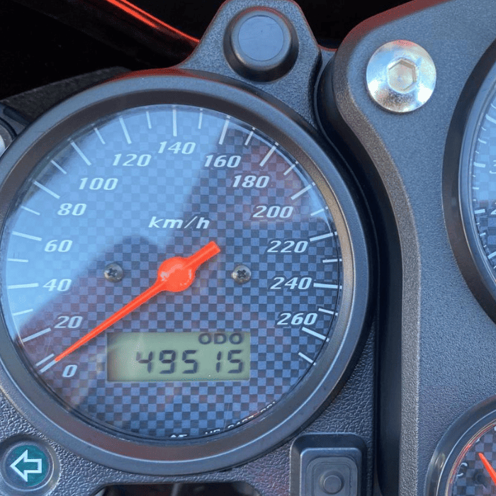 https://motodiana.com//public/uploads/17%2626_MotosUsadas/Elementos_Graficos/89-65-PHHONDACB600HORNET/09.png