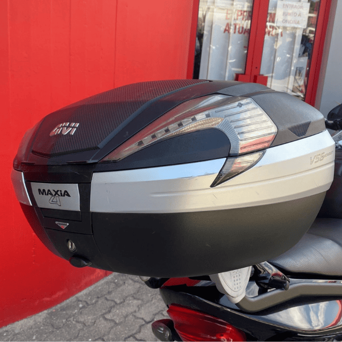 https://motodiana.com//public/uploads/17%2626_MotosUsadas/Elementos_Graficos/89-EQ-91HONDACBR1100XX/04.png