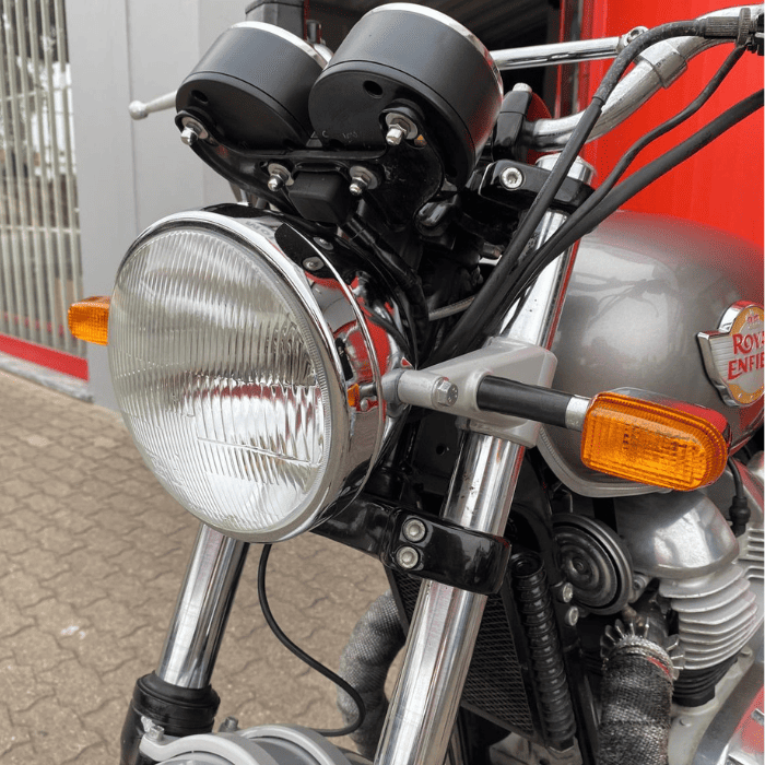 https://motodiana.com//public/uploads/17%2626_MotosUsadas/Elementos_Graficos/92-ZE-48ROYALENFIELD650/04.png