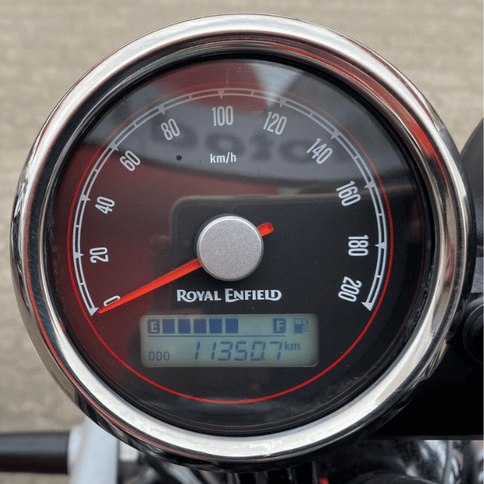 https://motodiana.com//public/uploads/17%2626_MotosUsadas/Elementos_Graficos/92-ZE-48ROYALENFIELD650/Design%20sem%20nome%20(4).png