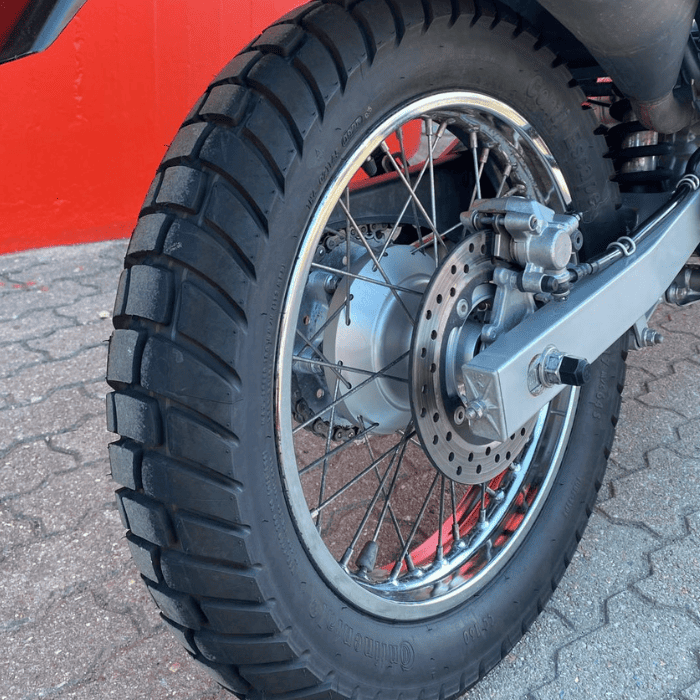 https://motodiana.com//public/uploads/17%2626_MotosUsadas/Elementos_Graficos/95-ID-92HONDANX4FALCON/06.png