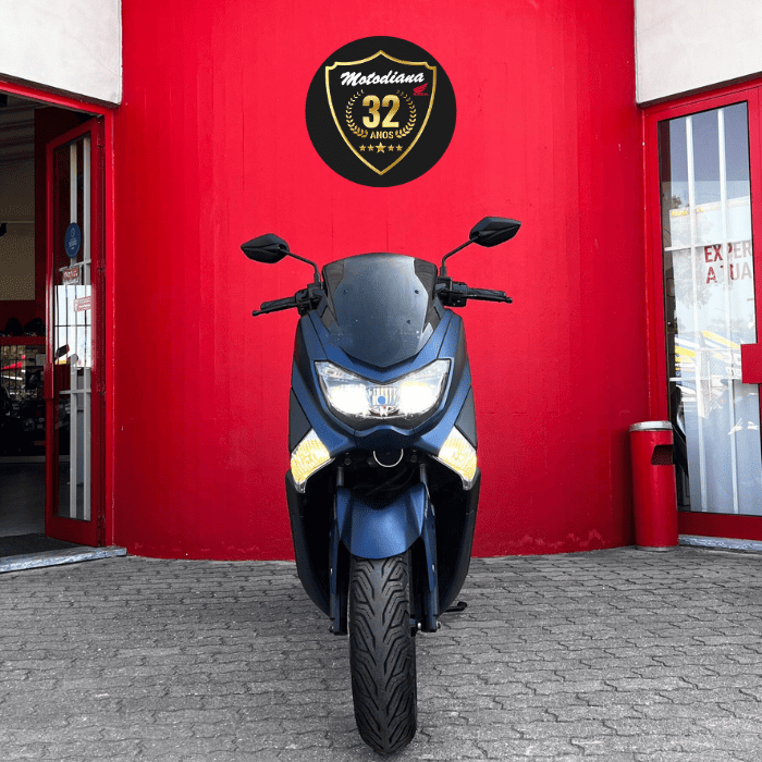 https://motodiana.com//public/uploads/17%2626_MotosUsadas/Elementos_Graficos/AB-81-GSYAMAHANMAX125/02.png