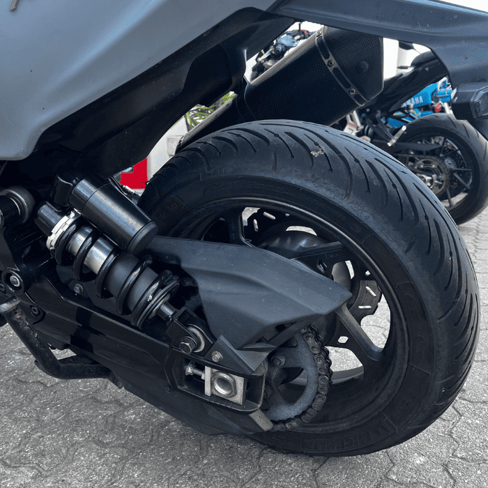 https://motodiana.com//public/uploads/17%2626_MotosUsadas/Elementos_Graficos/AB-87-TJSYMTL500/07.png