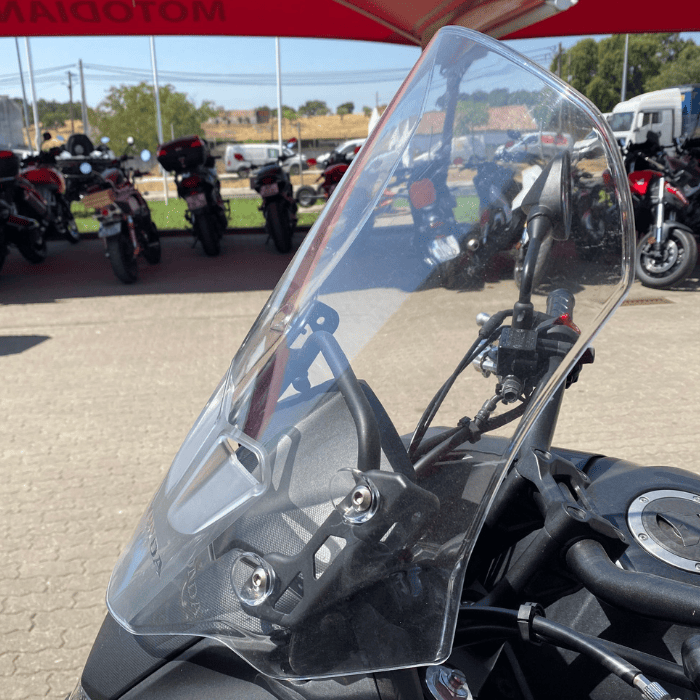 https://motodiana.com//public/uploads/17%2626_MotosUsadas/Elementos_Graficos/AC-63-TDHONDACB500X/08.png