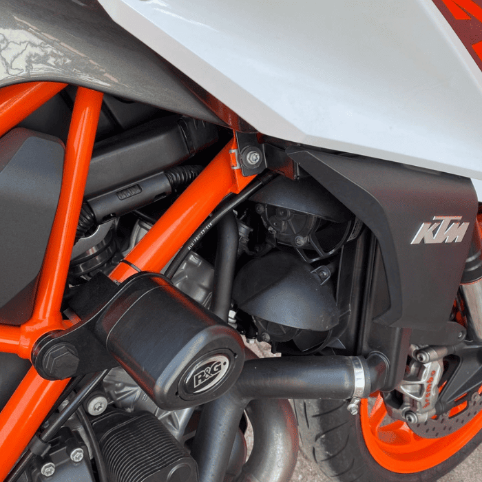 https://motodiana.com//public/uploads/17%2626_MotosUsadas/Elementos_Graficos/AD-06-HNKTMSUPERDUKE1300/05.png