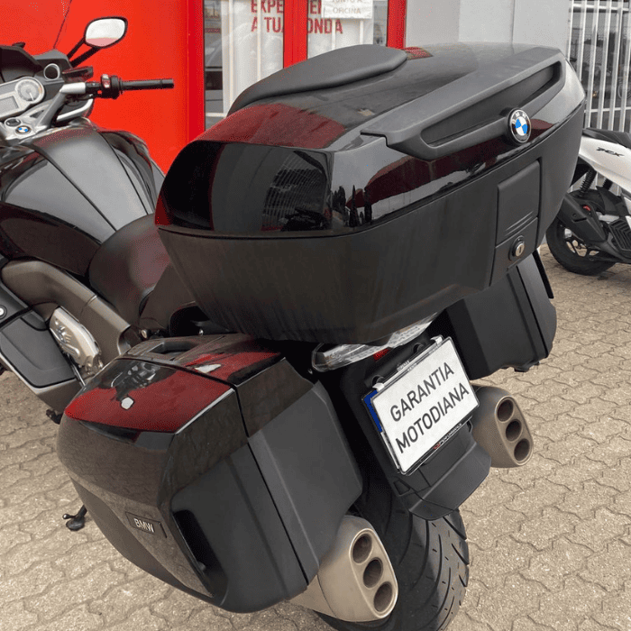 https://motodiana.com//public/uploads/17%2626_MotosUsadas/Elementos_Graficos/AD-45-XGBMWK1600GT/06.png