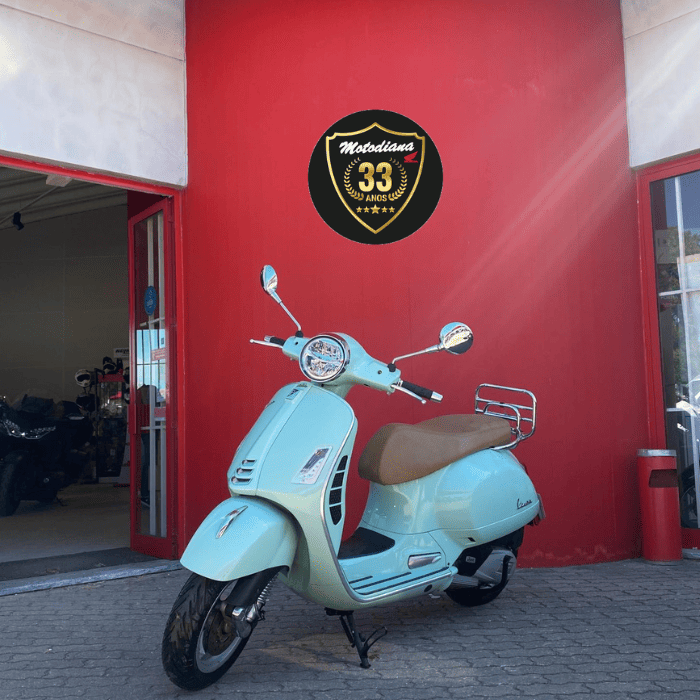 PIAGGIO VESPA GTS 125