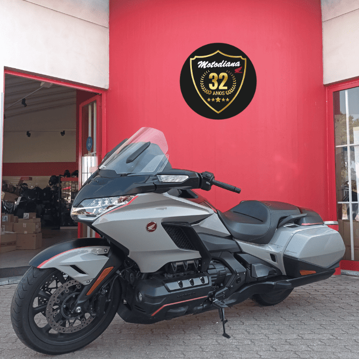 HONDA GL1800 BAGGER DCT