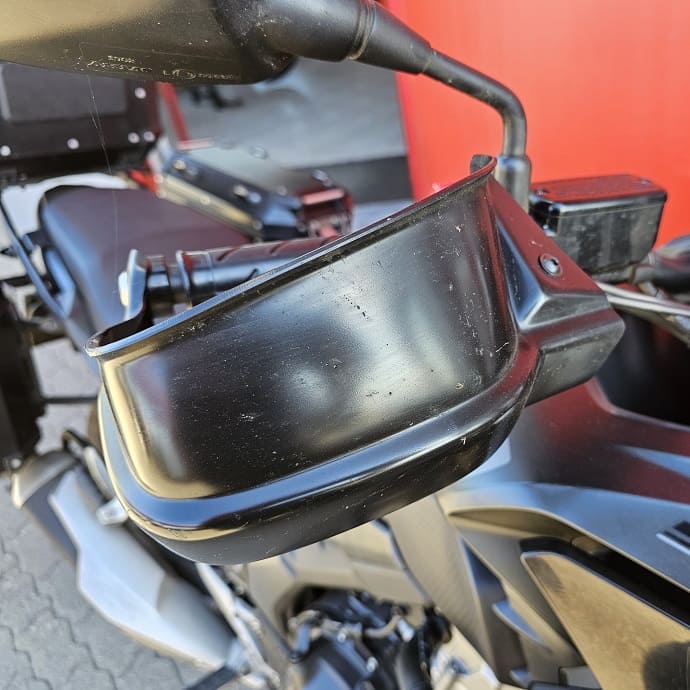 https://motodiana.com//public/uploads/17%2626_MotosUsadas/Elementos_Graficos/AL-25-VAHONDACB500X/20261029_094426.jpg