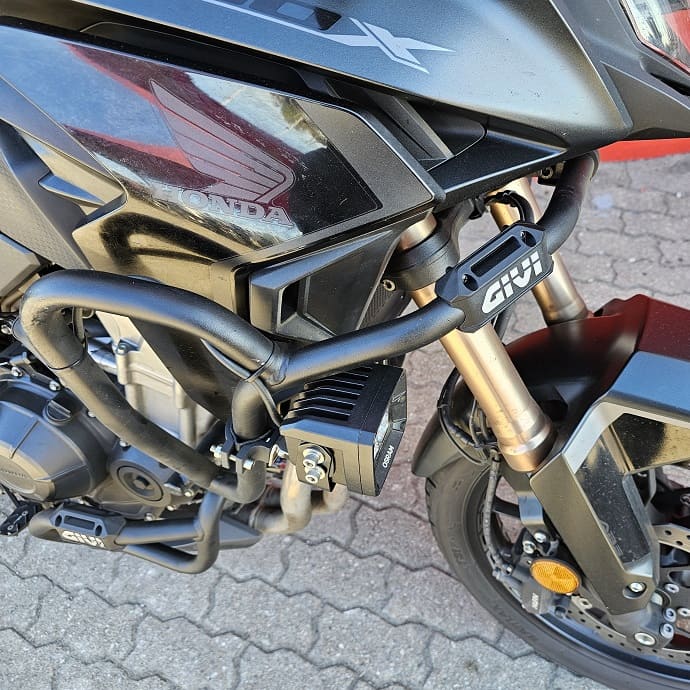 https://motodiana.com//public/uploads/17%2626_MotosUsadas/Elementos_Graficos/AL-25-VAHONDACB500X/20261029_094430.jpg