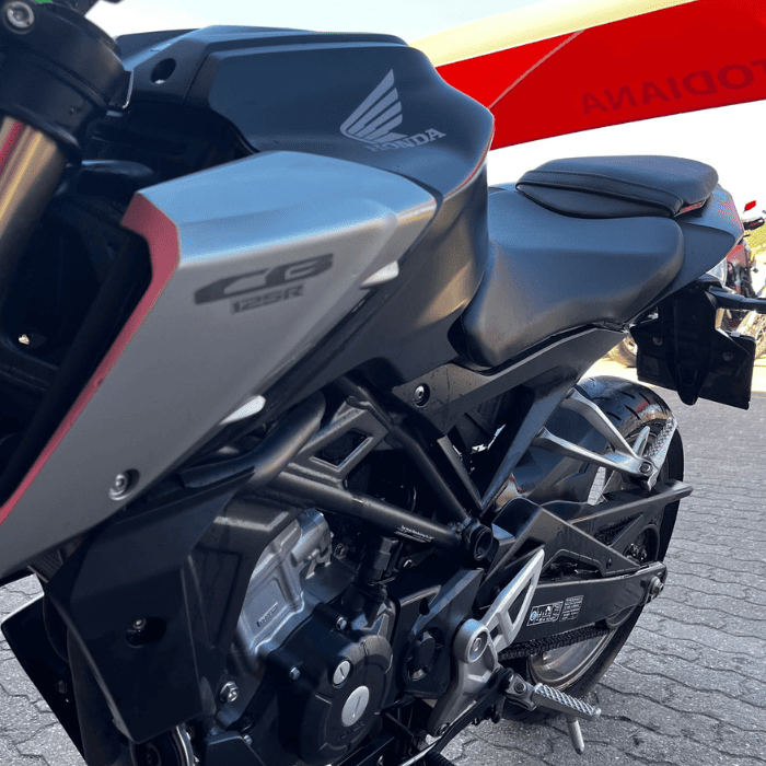 https://motodiana.com//public/uploads/17%2626_MotosUsadas/Elementos_Graficos/AN-24-BD-HONDA-CBF125NA/08.png