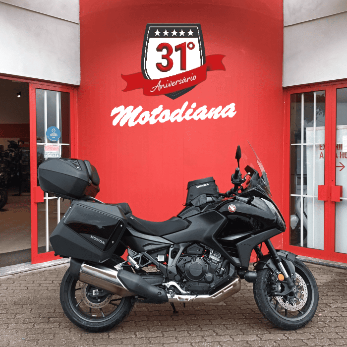 https://motodiana.com//public/uploads/17%2626_MotosUsadas/Elementos_Graficos/AO-39-QJ%20HONDA%20NT1100%20DCT/03.png