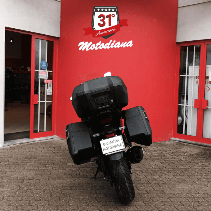 https://motodiana.com//public/uploads/17%2626_MotosUsadas/Elementos_Graficos/AO-39-QJ%20HONDA%20NT1100%20DCT/04.png