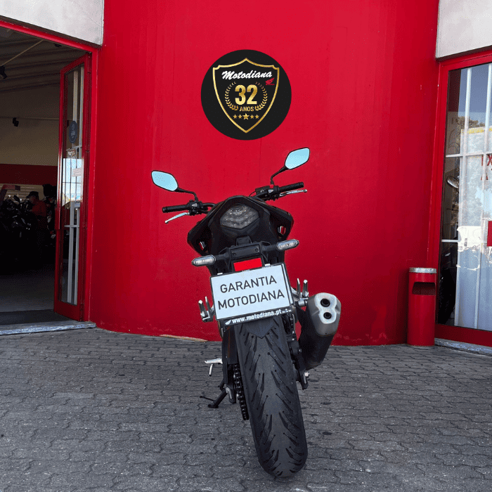 https://motodiana.com//public/uploads/17%2626_MotosUsadas/Elementos_Graficos/BB-81-XTHONDACB500FA/03.png