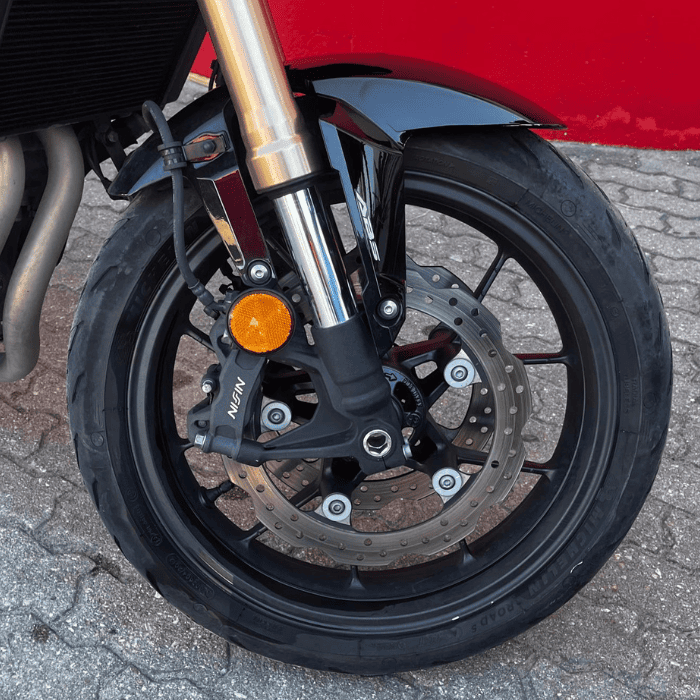 https://motodiana.com//public/uploads/17%2626_MotosUsadas/Elementos_Graficos/BB-81-XTHONDACB500FA/05.png