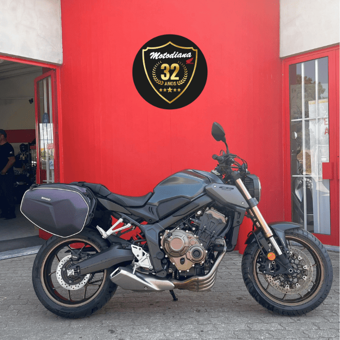 https://motodiana.com//public/uploads/17%2626_MotosUsadas/Elementos_Graficos/BC-74-IBHONDACB650R/03.png
