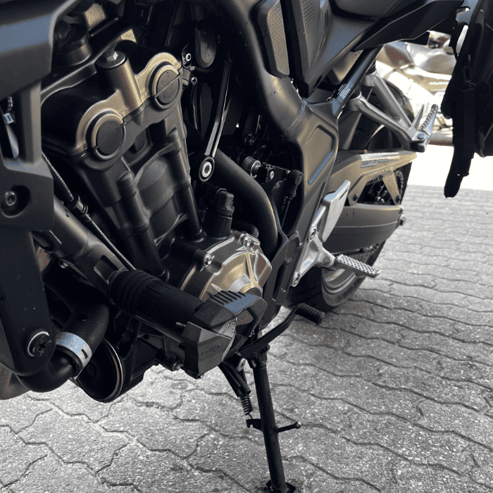 https://motodiana.com//public/uploads/17%2626_MotosUsadas/Elementos_Graficos/BC-74-IBHONDACB650R/08.png
